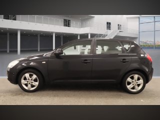 /photos/10958/0181eb73-b280-e83c-45ea-269493cc5cdc_i320x240.jpg