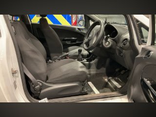 /photos/10958/05a13af0-3d9e-e074-663c-0daa051829dd_i320x240.jpg