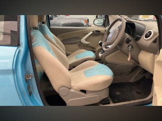 /photos/10958/ede3e641-da91-e601-7ac9-74b8e2124b2d_i320x240.jpg